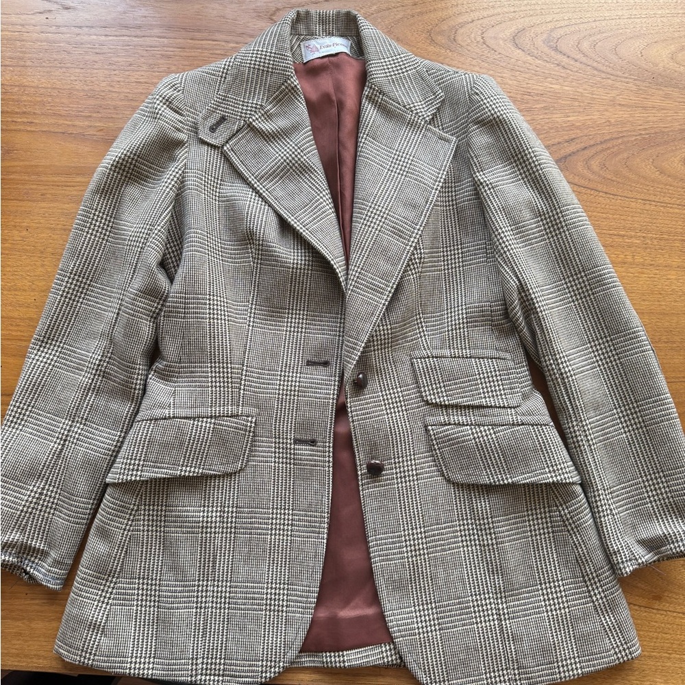 Evan Picone Houndstooth Blazer in Brown and Cream